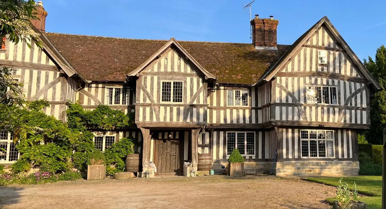 Countryside Manor House Guest Wing Apartment Ashleworth
