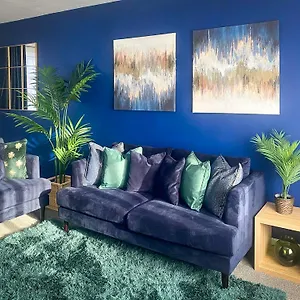 Phoenix House - 2 Double Bedroom House - Business And Corporate Travellers Luton (Bedfordshire)